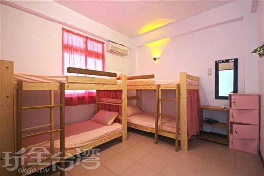 Albergue 七十腳落背包客棧 Isla Verde Exterior foto